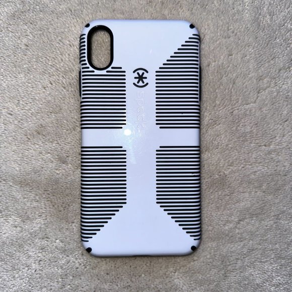 Two (2) SPECK White/Black CANDYSHELL GRIP CASEs #115894-1909 for iPhone XS Max - Picture 5 of 6